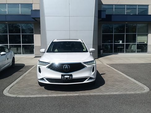 Used 2023 Acura MDX SH-AWD image 1