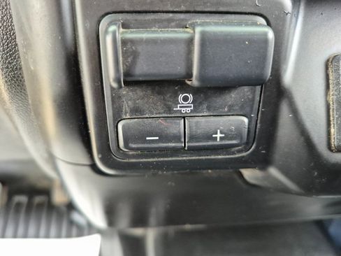 Used 2022 Chevrolet Silverado 3500 LT w/ Convenience Package image 24