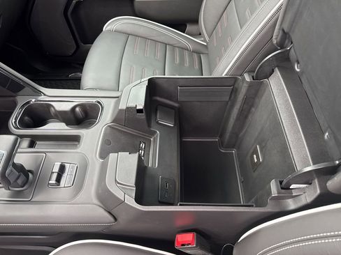 Used 2025 GMC Sierra 1500 AT4X image 51