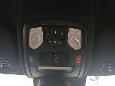 New 2026 RAM 2500 Big Horn AWD/4WD image 17