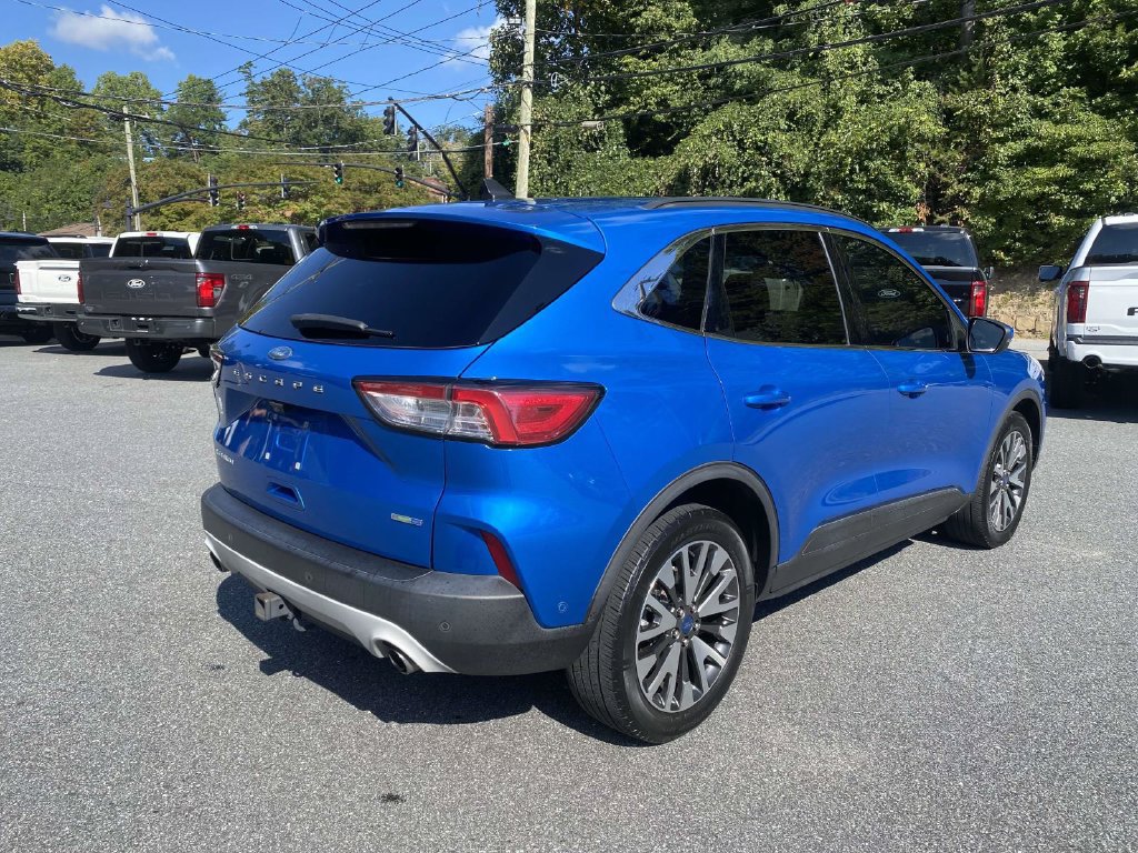 Used 2020 Ford Escape Titanium AWD/4WD image 7