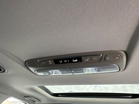 New 2025 Kia Telluride S image 25