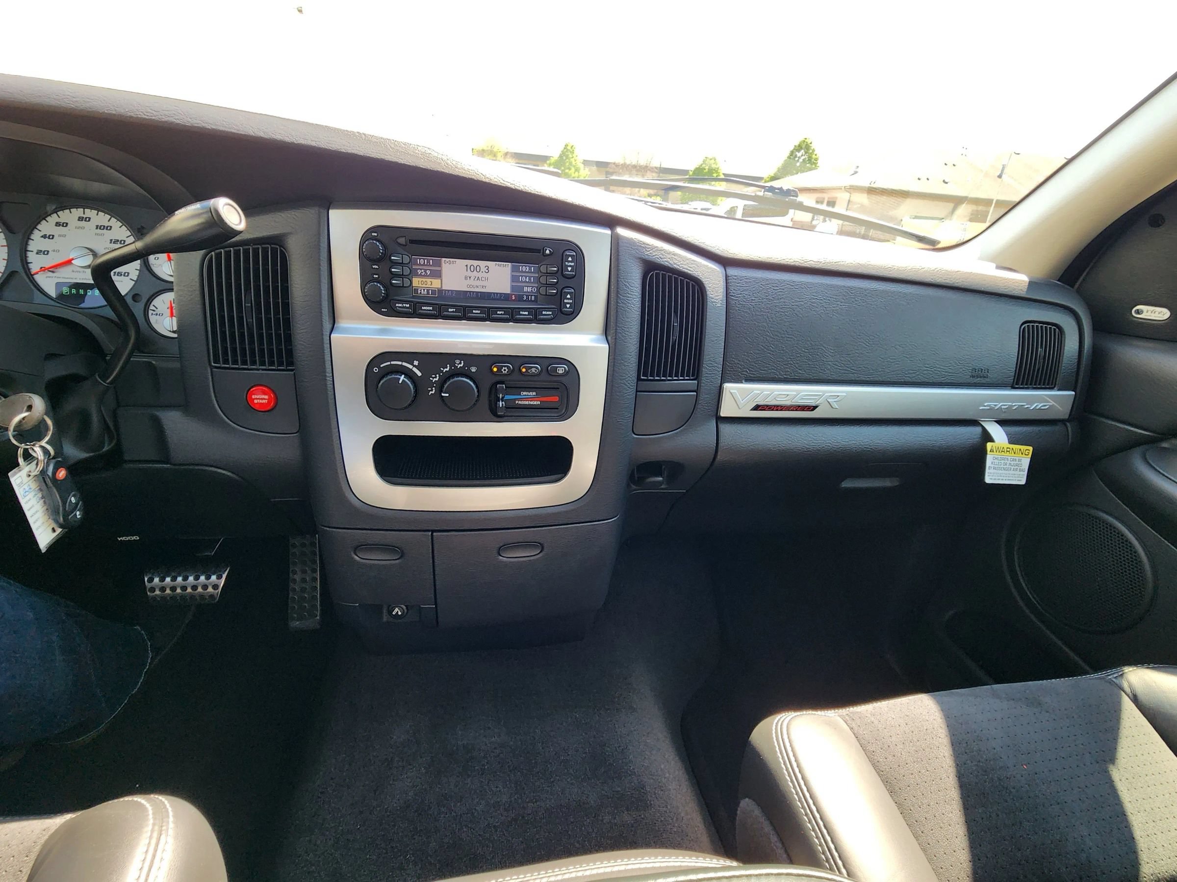 Used 2005 Dodge Ram 1500 Truck 2WD Quad Cab image 29
