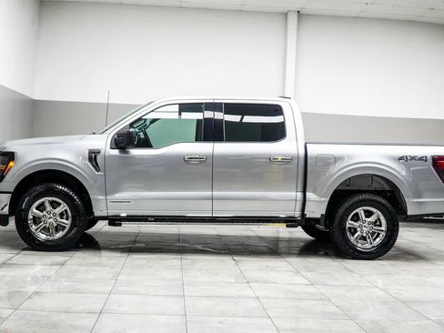 Used 2025 Ford F150 XLT w/ Equipment Group 301A Standard AWD/4WD image 8