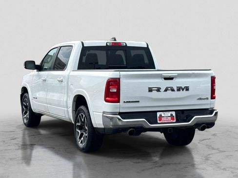Used 2025 RAM 1500 Laramie AWD/4WD image 7