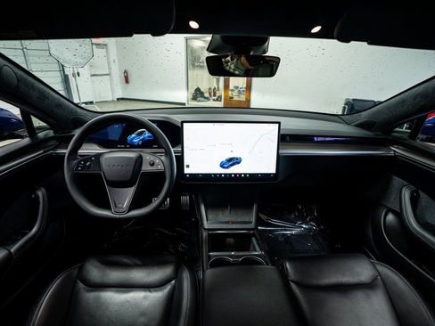 Used 2021 Tesla Model S Plaid image 55