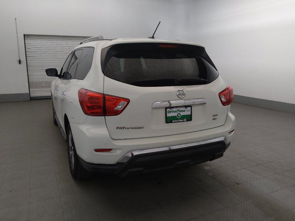 Used 2017 Nissan Pathfinder SV AWD/4WD image 6