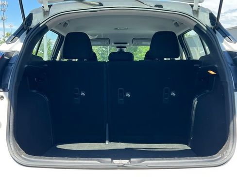 Used 2024 Nissan Kicks S FWD image 11