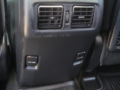 Used 2018 Toyota 4Runner Limited AWD/4WD image 16