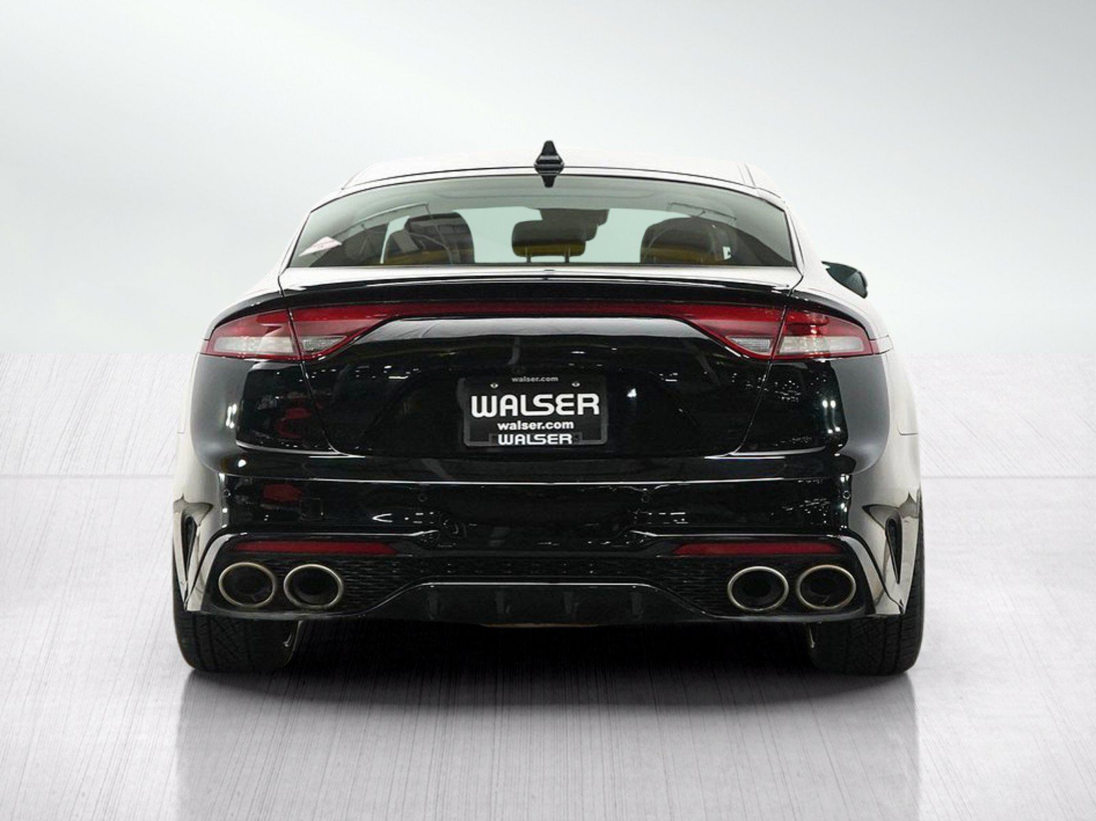Used 2022 Kia Stinger GT2 AWD/4WD image 4