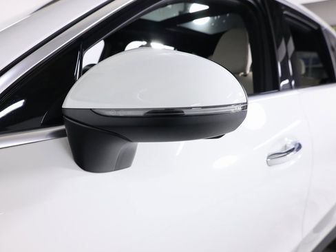 Certified 2025 Mercedes-Benz GLC 300 GLC 300 image 55