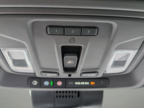 New 2025 Chevrolet Silverado 1500 LT w/ Z71 Off-Road Package image 29