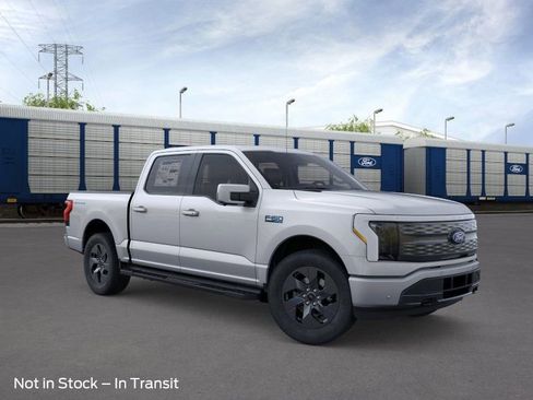 New 2025 Ford F150 Lightning Lariat image 7