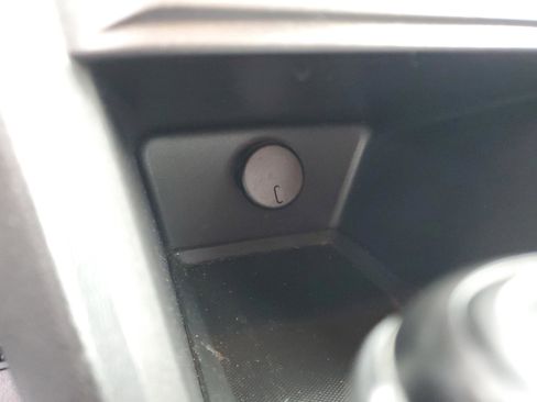 Used 2016 GMC Terrain SLE image 21