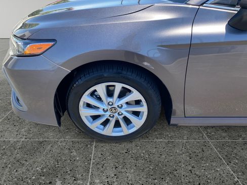 Used 2024 Toyota Camry LE FWD image 14