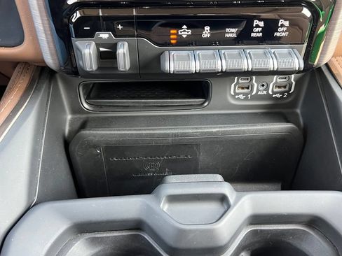 Used 2020 RAM 1500 Limited AWD/4WD image 30