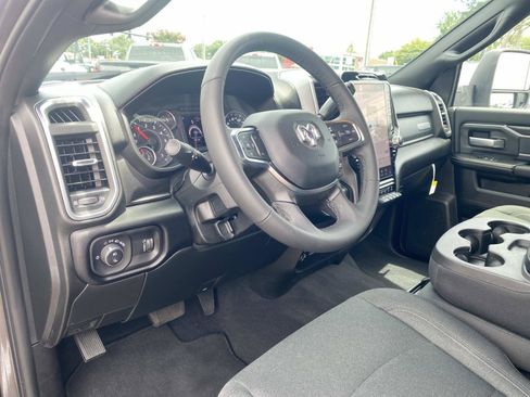 Used 2026 RAM 2500 Big Horn AWD/4WD image 27