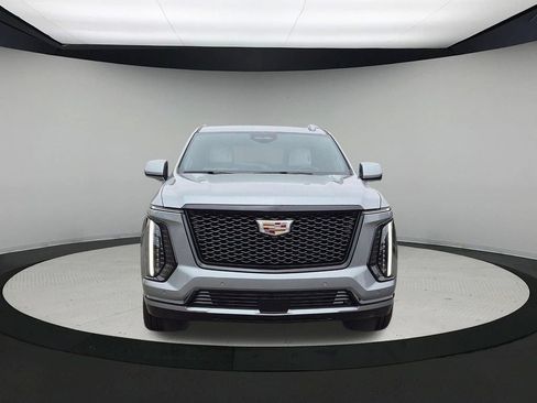 Certified 2025 Cadillac Escalade Sport Platinum AWD/4WD image 3