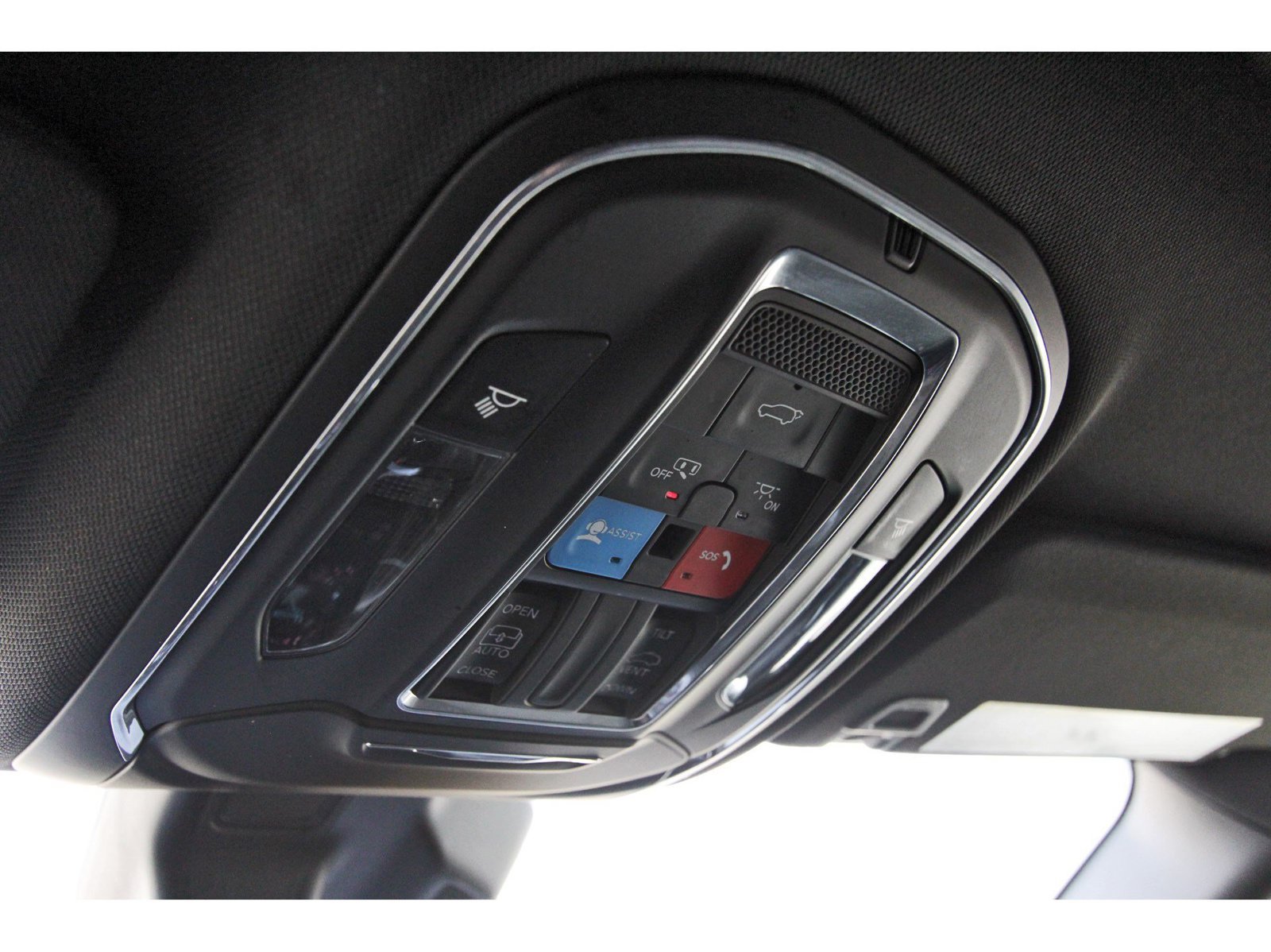 Used 2024 Jeep Grand Cherokee Altitude RWD image 26