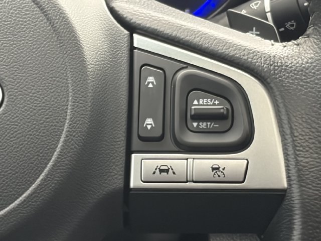 Used 2017 Subaru Outback 3.6R Limited AWD/4WD image 17