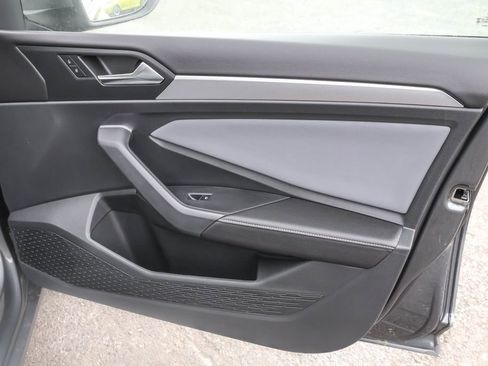 New 2026 Volkswagen Jetta SE FWD image 42