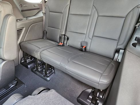 New 2026 Chevrolet Tahoe Z71 w/ Comfort Package AWD/4WD image 28