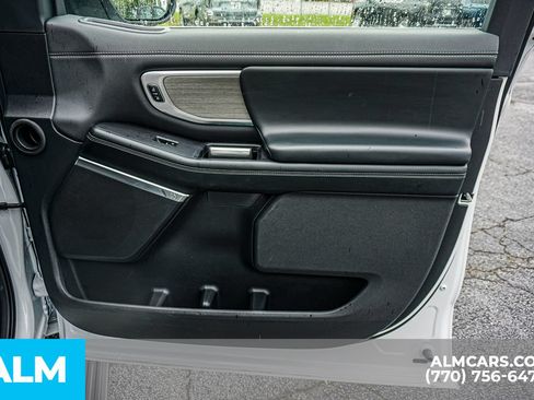 Used 2025 Ford Expedition Max Platinum AWD/4WD image 46
