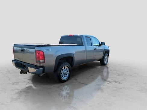 Used 2013 GMC Sierra 2500 SLE w/ SLE Preferred Package AWD/4WD image 8
