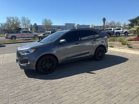 Used 2022 Ford Edge ST-Line image 2