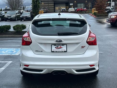 Used 2014 Ford Focus ST w/ Equipment Group 202A image 4