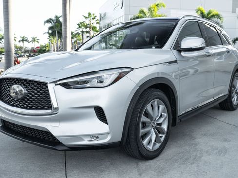 Used 2019 INFINITI QX50 Luxe w/ Navigation Package image 5