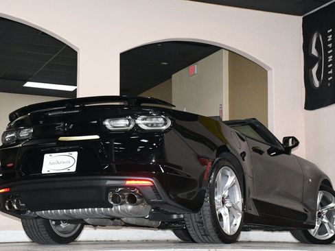 Used 2021 Chevrolet Camaro SS RWD image 85