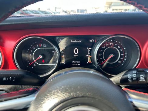 Certified 2021 Jeep Wrangler Unlimited Rubicon w/ Xtreme Recon 35" Tire Package image 11