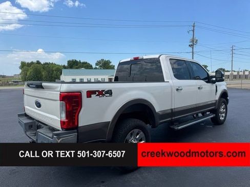 Used 2018 Ford F250 Lariat w/ Chrome Package AWD/4WD image 4
