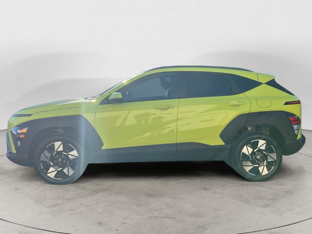 Used 2025 Hyundai Kona SEL AWD/4WD image 2