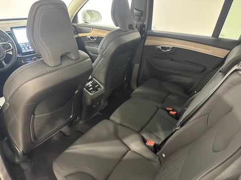 Used 2026 Volvo XC90 B6 Plus AWD/4WD image 21
