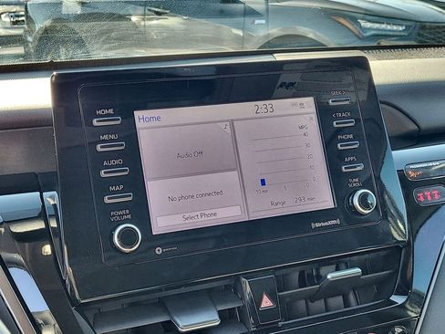 Used 2024 Toyota Camry SE image 24