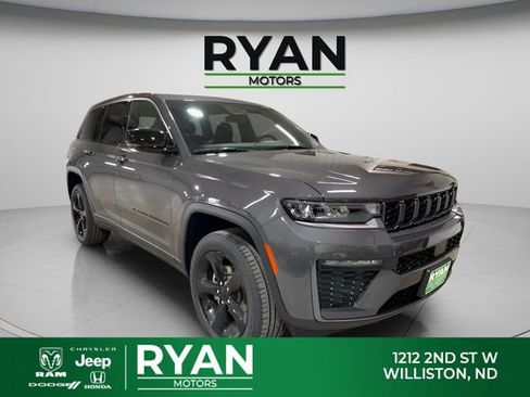 New 2026 Jeep Grand Cherokee Limited AWD/4WD image 1