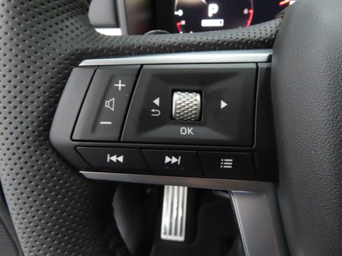 New 2026 Mitsubishi Outlander SEL image 12