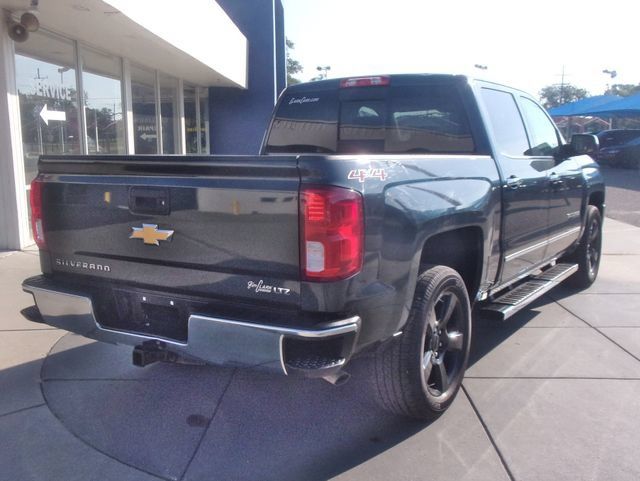 Used 2017 Chevrolet Silverado 1500 LTZ w/ Sport Package AWD/4WD image 10