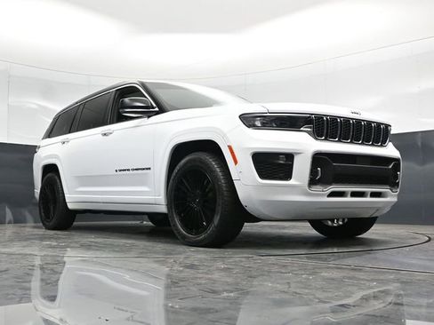Certified 2021 Jeep Grand Cherokee L Overland w/ Luxury Tech Group IV AWD/4WD image 58