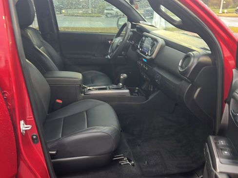 Certified 2023 Toyota Tacoma TRD Sport w/ TRD Premium Sport Package image 13