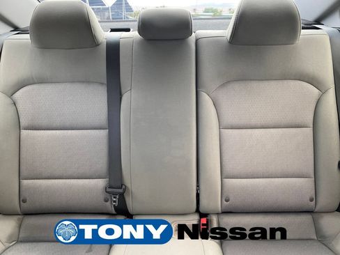 Used 2017 Hyundai Elantra ECO FWD image 36