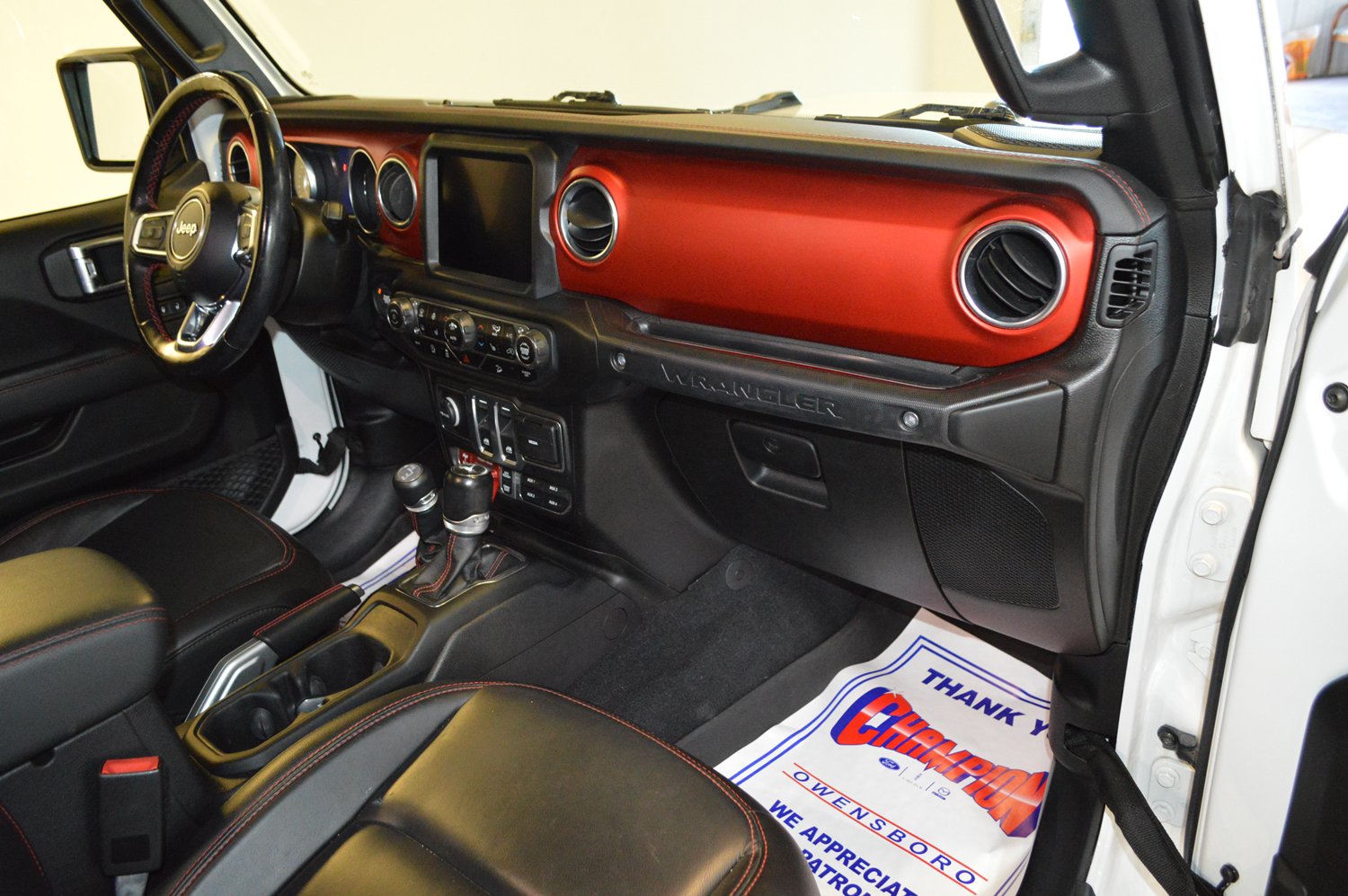 Used 2021 Jeep Wrangler Rubicon AWD/4WD image 11