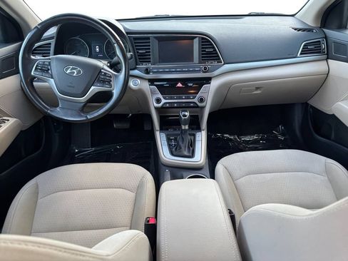 Used 2017 Hyundai Elantra SE w/ SE A/T Tech Package 03 FWD image 11