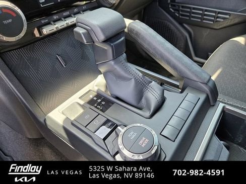 Used 2025 Toyota 4Runner SR5 AWD/4WD image 26