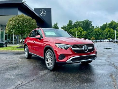 New 2026 Mercedes-Benz GLC 300 4MATIC image 1