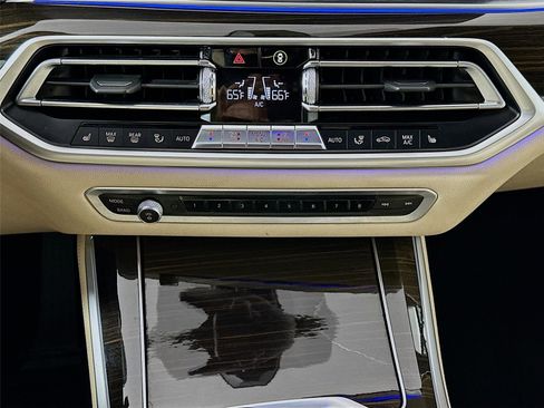 Used 2019 BMW X5 xDrive40i image 16