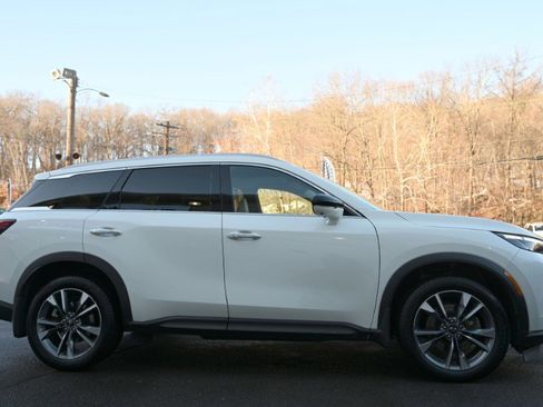 Used 2023 INFINITI QX60 Luxe w/ Cargo Package image 8