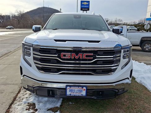Used 2023 GMC Sierra 1500 SLT w/ SLT Convenience Package image 20